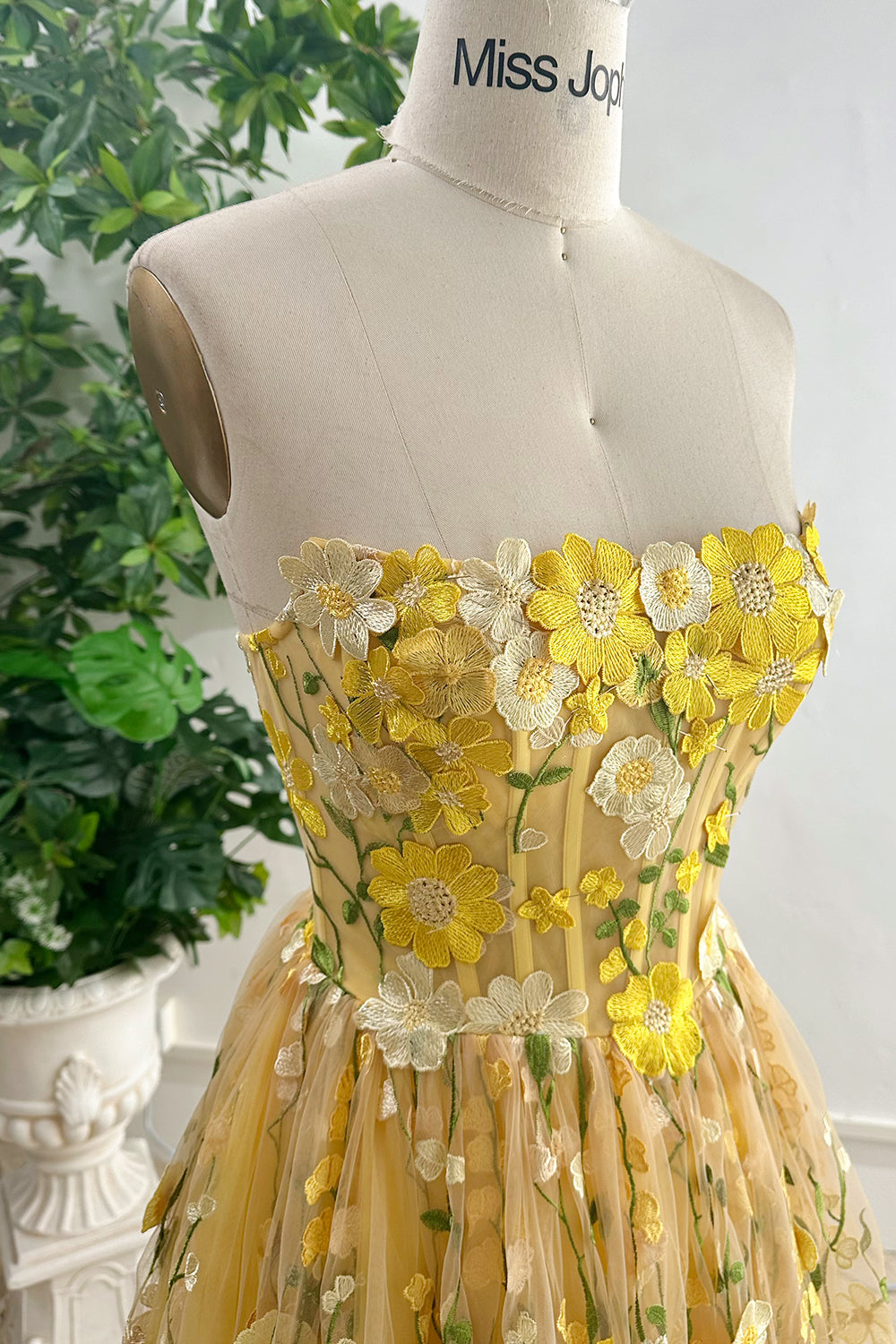 Strapless Corset Yellow Floral Embroidered Midi Dress THEGIRLSOUTFITS Strapless Corset Yellow Floral Embroidered Midi Dress THEGIRLSOUTFITS