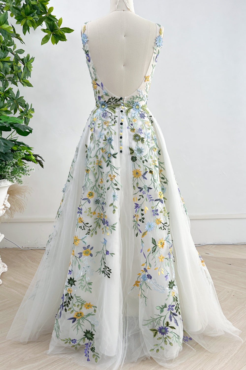 Prom Dresses Embroidered Floral Lace Dress V Neck Sleeveless Colorful Floral Applique Long Wedding Dress THEGIRLSOUTFITS Prom Dresses Embroidered Floral Lace Dress V Neck Sleeveless Colorful Floral Applique Long Wedding Dress THEGIRLSOUTFITS