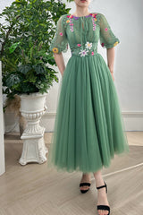 Half Sleeves O Neck Floral Embroidery Midi Dress