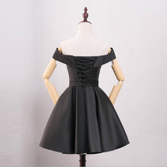 l Boat Neck Little Black - THEGIRLSOUTFITS