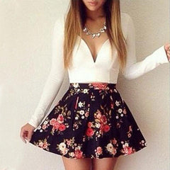 V-neck Long-sleeved Low-cut Floral Mini Dress - THEGIRLSOUTFITS